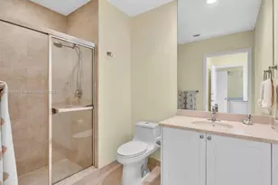 16500 Collins Ave, Sunny Isles Beach, FL 33160 - Photo 23