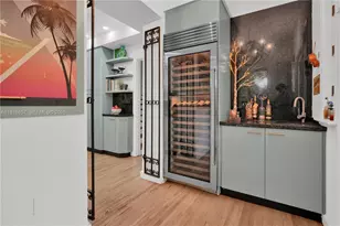 2050 Alton Rd, Miami Beach, FL 33140 - Photo 15