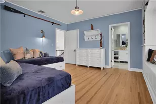 2050 Alton Rd, Miami Beach, FL 33140 - Photo 35