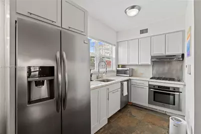 760 Meridian Ave #3, Miami Beach, FL 33139 - Photo 9