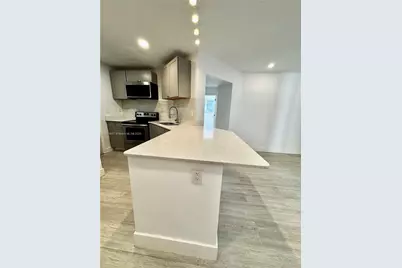 111 NW 7th Ave #1, Dania Beach, FL 33004 - Photo 25