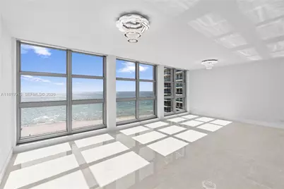 5055 Collins Ave #14H, Miami Beach, FL 33140 - Photo 15