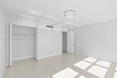 5055 Collins Ave #14H, Miami Beach, FL 33140 - Photo 25