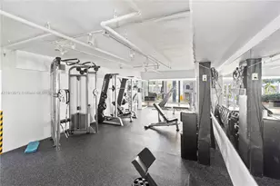 5055 Collins Ave, Miami Beach, FL 33140 - Photo 37