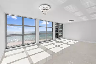 5055 Collins Ave #14H, Miami Beach, FL 33140 - Photo 11