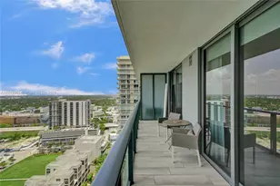 121 NE 34th St, Miami, FL 33137 - Photo 33