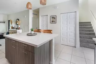 8363 NW 41st St, Doral, FL 33166 - Photo 11