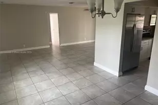 2720 SW 18th St, Fort Lauderdale, FL 33312 - Photo 3