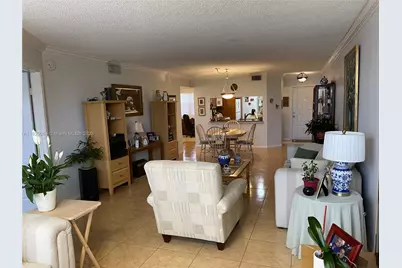 10422 NW 24th Pl #210, Sunrise, FL 33322 - Photo 3