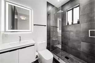 550 NW 42nd St, Miami, FL 33127 - Photo 41