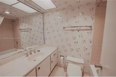 301 174th St #2317, Sunny Isles Beach, FL 33160 - Photo 37