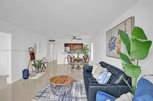 7118 Bonita Dr, Miami Beach, FL 33141 - Photo 7