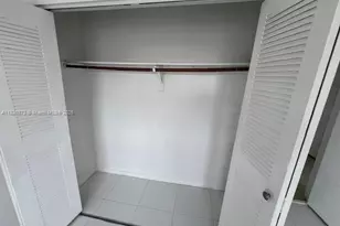 295 NW 72nd Ave, Miami, FL 33126 - Photo 7