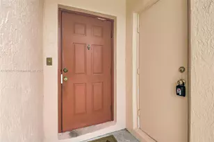 20865 NW 3rd Ln, Pembroke Pines, FL 33029 - Photo 57