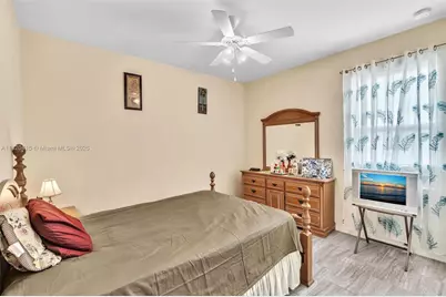 6027 Acorn Cir, Labelle, FL 33935 - Photo 19