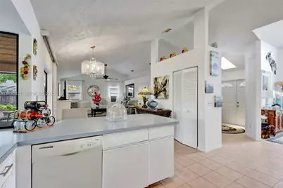 502 SE Guava Ter, Port Saint Lucie, FL 34983 - Photo 29