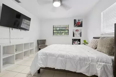 23421 SW 217th Ave, Homestead, FL 33031 - Photo 21