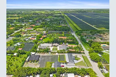 23421 SW 217th Ave, Homestead, FL 33031 - Photo 7