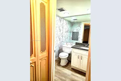 3730 Inverrary Dr #H1V, Lauderhill, FL 33319 - Photo 23