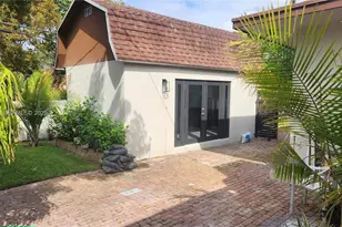 85 Deer Run, Miami Springs, FL 33166 - Photo 7