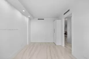 230 174th St, Sunny Isles Beach, FL 33160 - Photo 23