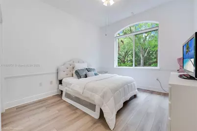 17050 SW 90th Ave, Palmetto Bay, FL 33157 - Photo 13