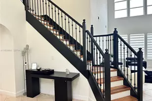 10873 NW 71st St, Doral, FL 33178 - Photo 3
