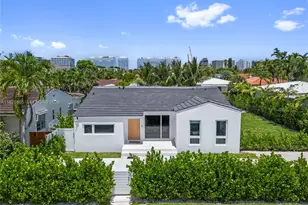 9033 Emerson Ave, Surfside, FL 33154 - Photo 37