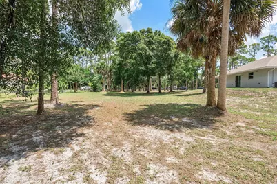 17038 N 61st Pl N, Loxahatchee, FL 33470 - Photo 9