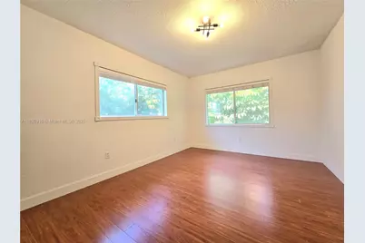 1152 99th St #28, Bay Harbor Islands, FL 33154 - Photo 7