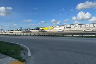 7400 W 20th Ave, Hialeah, FL 33016 - Photo 13