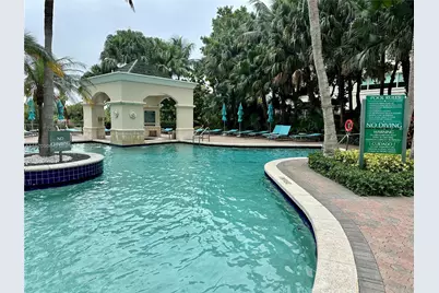 19501 W Country Club Dr #914, Aventura, FL 33180 - Photo 41