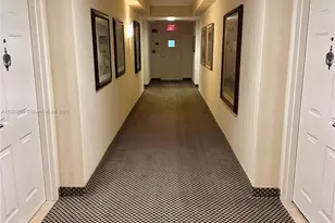 19501 W Country Club Dr, Aventura, FL 33180 - Photo 7