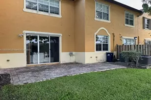 9267 SW 227th St, Cutler Bay, FL 33190 - Photo 5