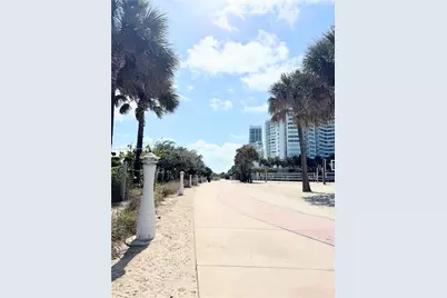 7325 Byron Ave #7, Miami Beach, FL 33141 - Photo 11