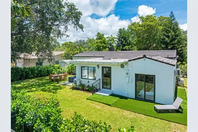 51 NE 110th St, Miami Shores, FL 33161 - Photo 27