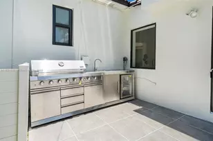 51 NE 110th St, Miami Shores, FL 33161 - Photo 7