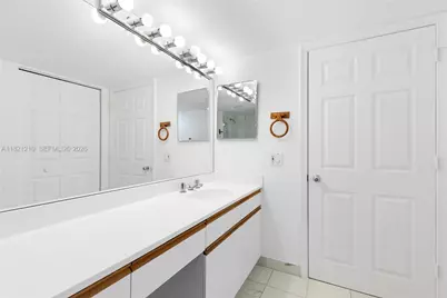3530 Mystic Pointe Dr #2108, Aventura, FL 33180 - Photo 25