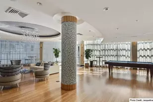 253 NE 2nd St, Miami, FL 33132 - Photo 9