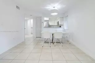 15495 N Miami Lakeway N, Miami Lakes, FL 33014 - Photo 5