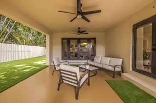 220 NE 105th St, Miami Shores, FL 33138 - Photo 29