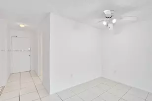 1595 NE 135th St, North Miami, FL 33161 - Photo 23
