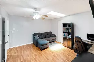 894 NE Sandalwood Pl, Jensen Beach, FL 34957 - Photo 25