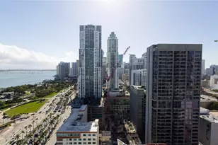 398 NE 5th St, Miami, FL 33132 - Photo 21