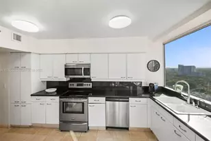 1541 Brickell Ave, Miami, FL 33129 - Photo 17