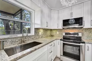 5128 SW 121st Ave, Cooper City, FL 33330 - Photo 5