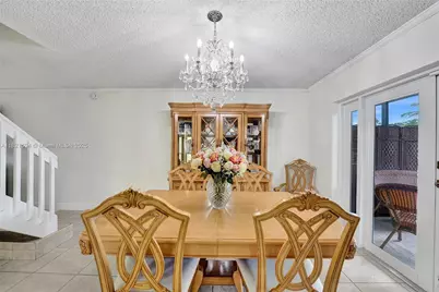 5128 SW 121st Ave, Cooper City, FL 33330 - Photo 11