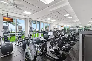 16425 Collins Ave, Sunny Isles Beach, FL 33160 - Photo 59