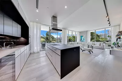 300 Collins Ave #3D, Miami Beach, FL 33139 - Photo 3