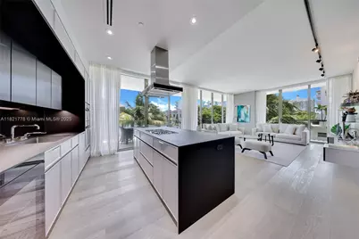 300 Collins Ave #3D, Miami Beach, FL 33139 - Photo 3